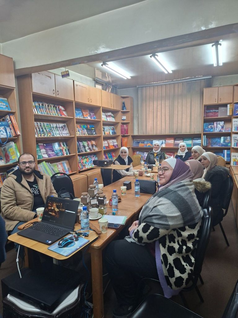 Teachers participating in Tea and English event at Nouresham Book Centre during ELT Teachers Space session